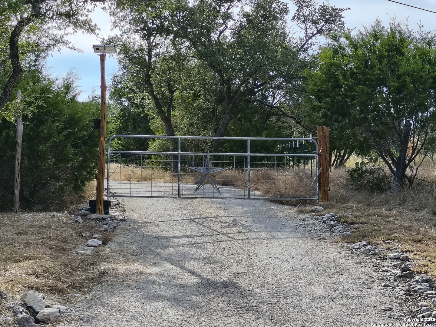 1263 Agaritaville Spring Branch, TX 78070 - Photo 3 of 42