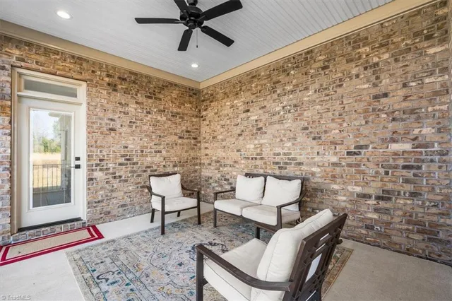 $847,000 | 5510 Briardenn Court, Summerfield, NC 27358