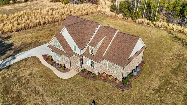 $847,000 | 5510 Briardenn Court, Summerfield, NC 27358