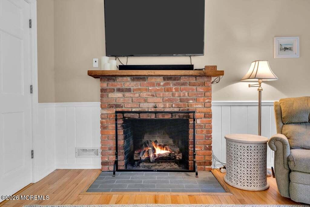 100 Mohegan Road Manasquan, NJ 08736 - Photo 13 of 76 13-custom-DSC00185-1e