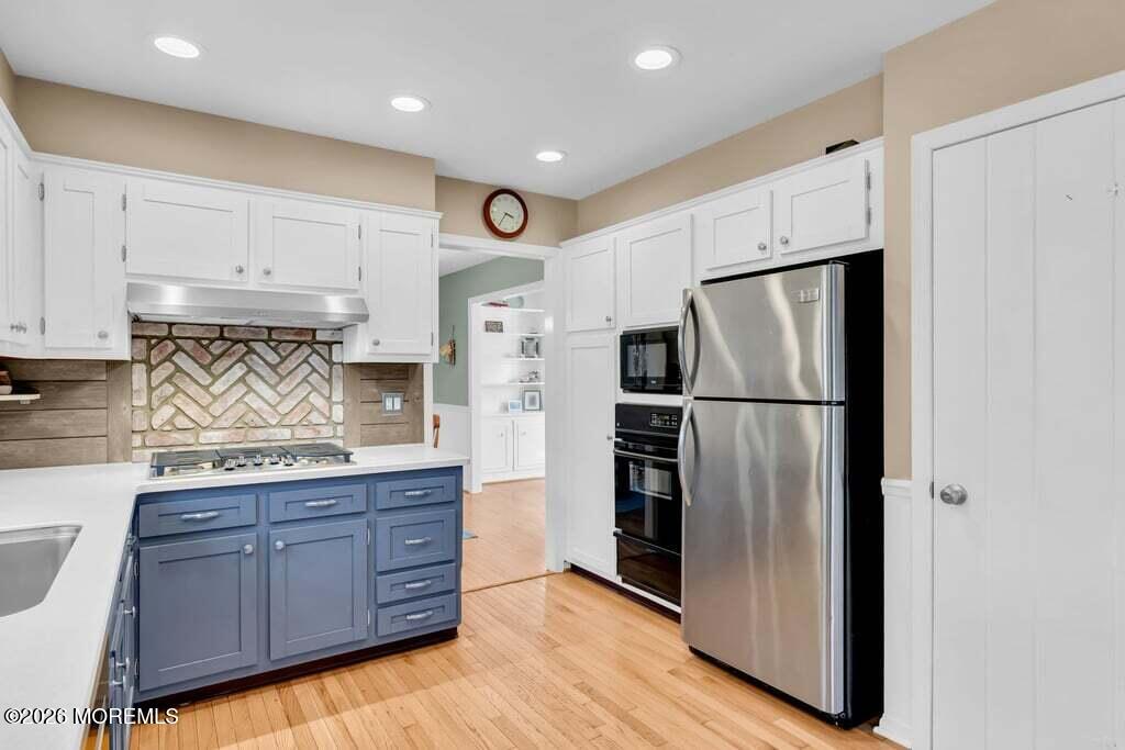 100 Mohegan Road Manasquan, NJ 08736 - Photo 22 of 76 22-custom-DSC00155e