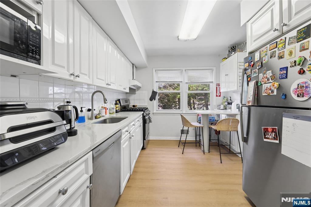 195 4th Street Cresskill, NJ 07626 - Photo 11 of 23