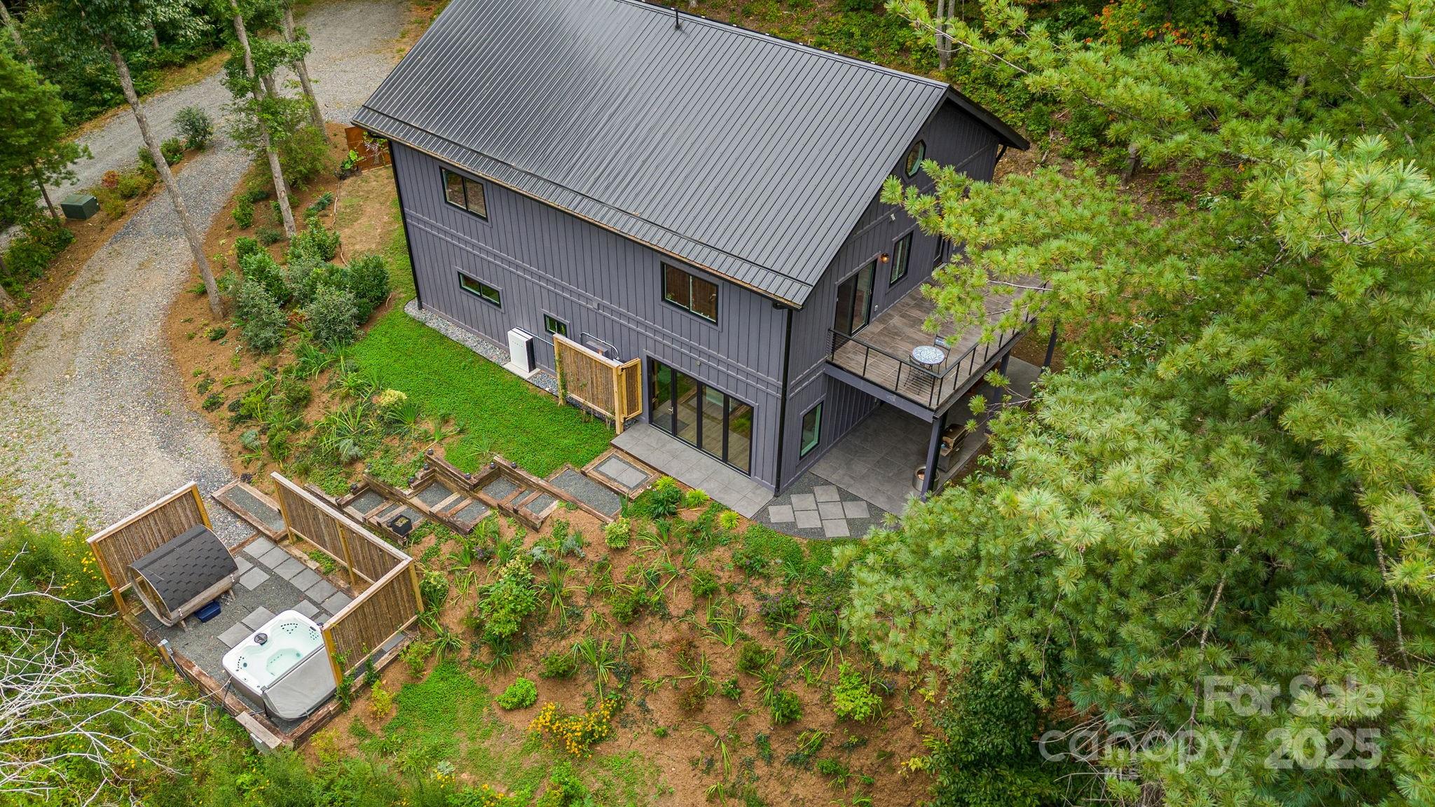47 Webb Cove Road Asheville, NC 28804 - Photo 3 of 42 Gallery Image 3