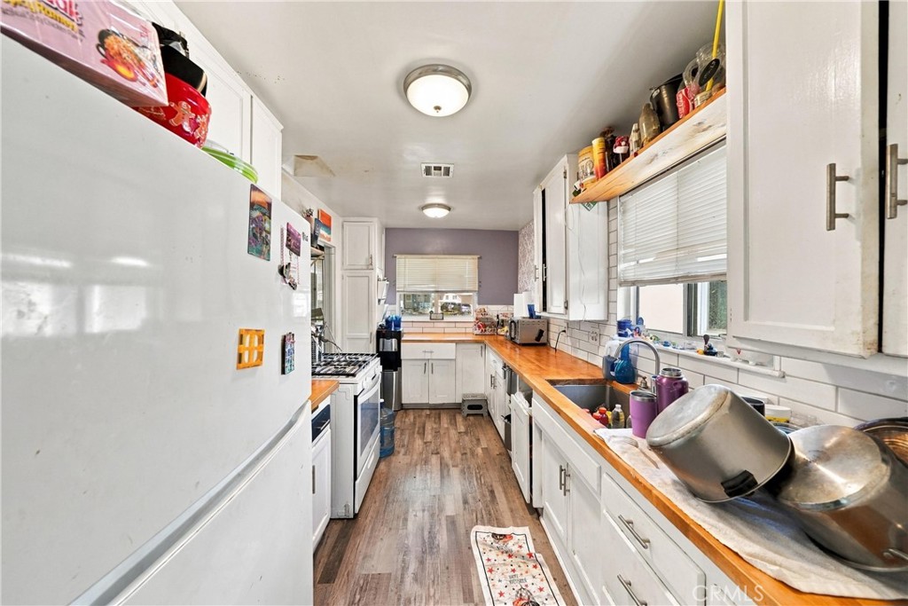 11626 Lakeland Road Norwalk, CA 90650 - Photo 8 of 35 Gallery Image 8
