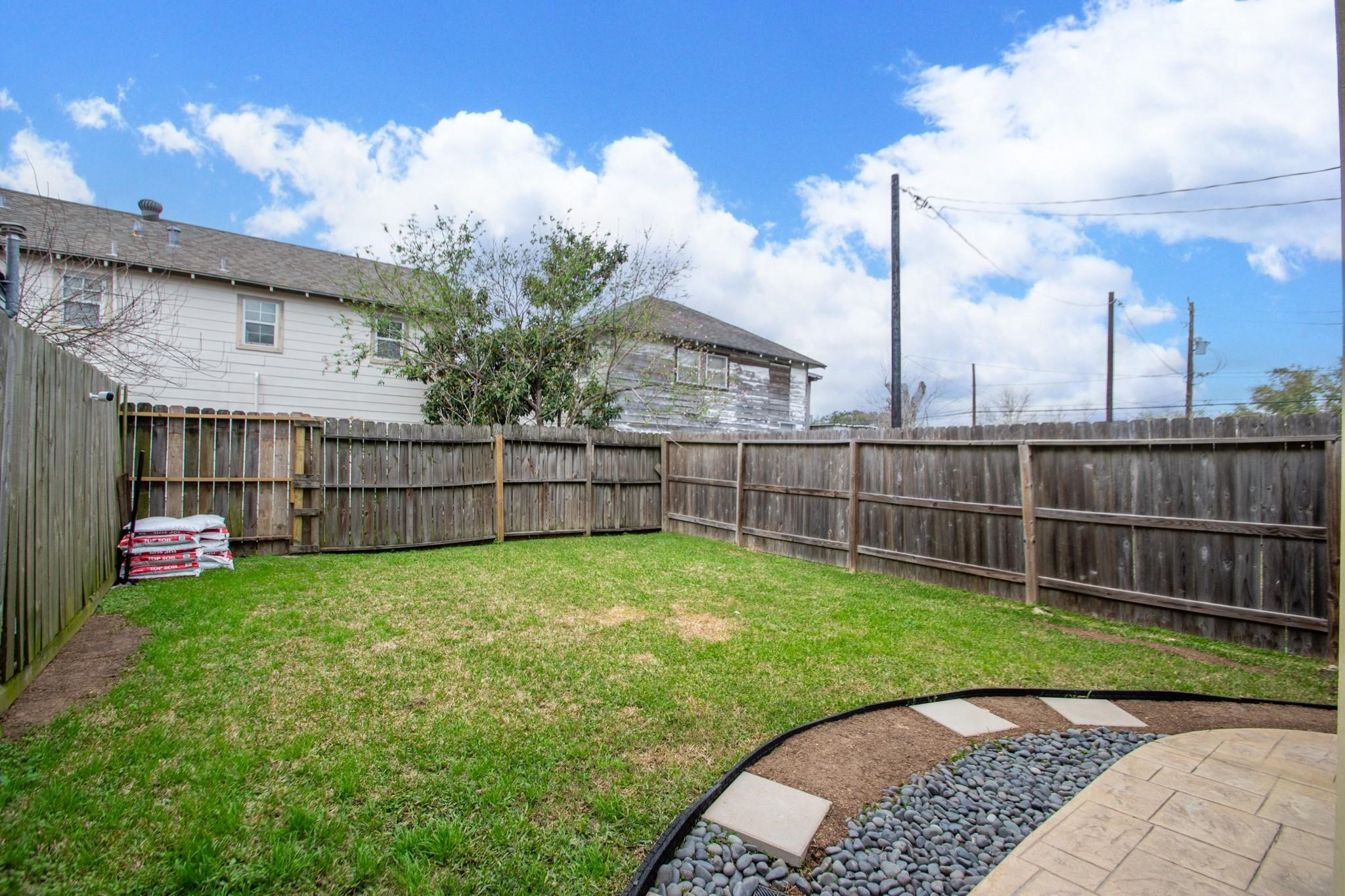 404 Spooner Street Pasadena, TX 77506 - Photo 26 of 27