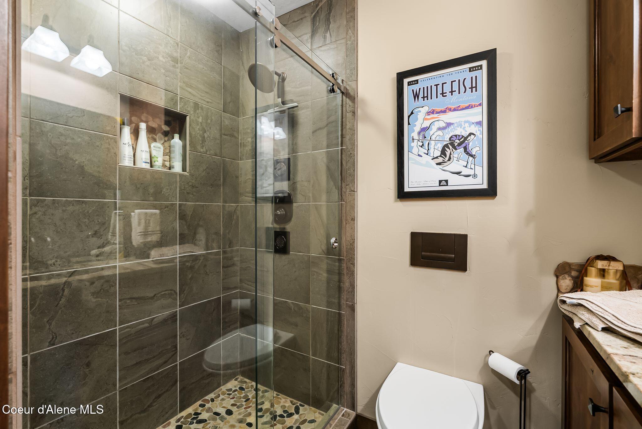 8754 Schweitzer Mountain Road, Unit 23 Sandpoint, ID 83864 - Photo 12 of 24 12