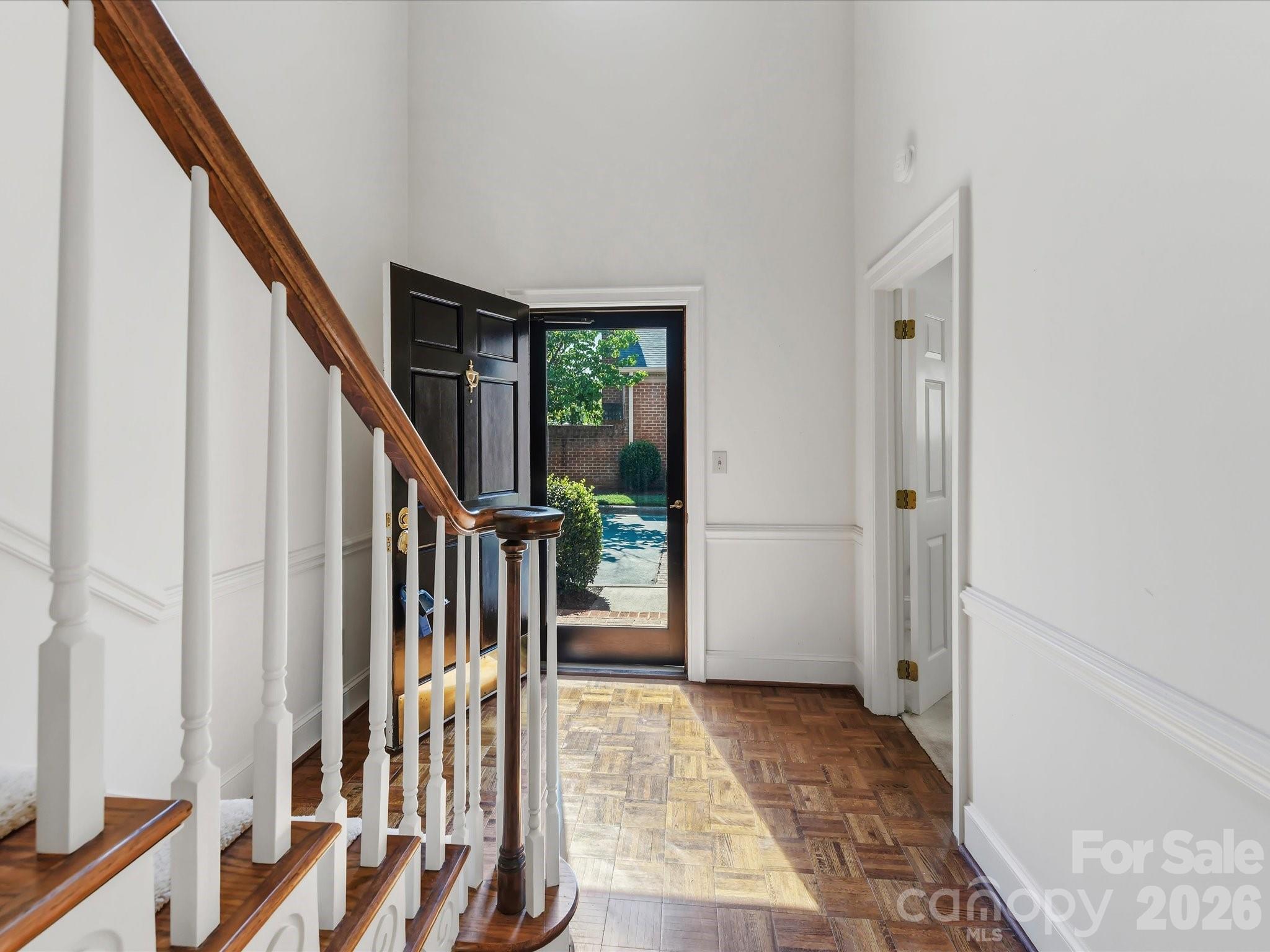 2831 Sharon View Road Charlotte, NC 28210 - Photo 3 of 45