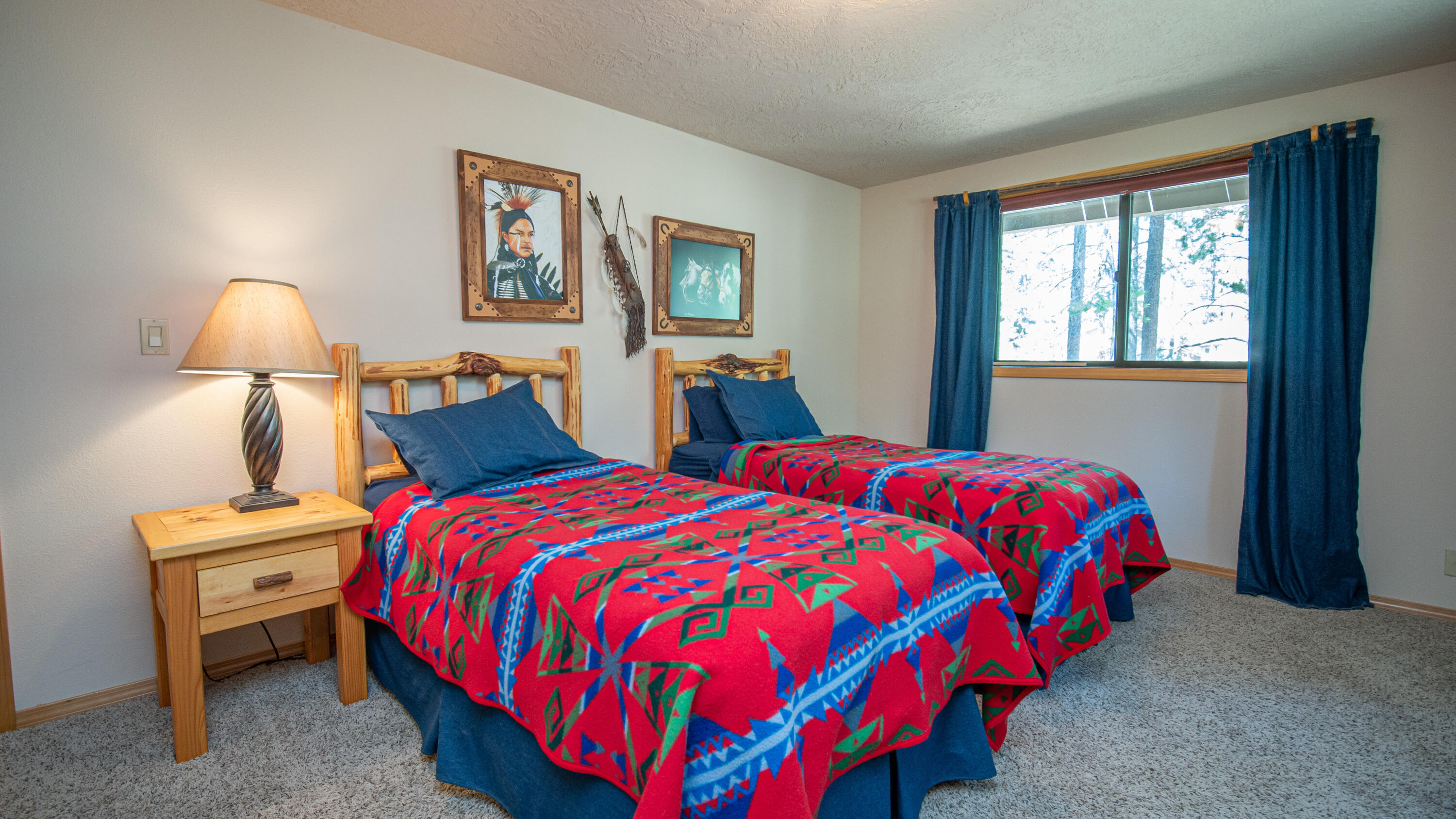 17932 Rhododendron Lane Sunriver, OR 97707 - Photo 26 of 32 The lower Primary Suite overlooks the common.