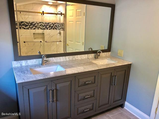 182 South Mountain Road Pittsfield, MA 01201 - Photo 15 of 18 2nd Floor M Bath