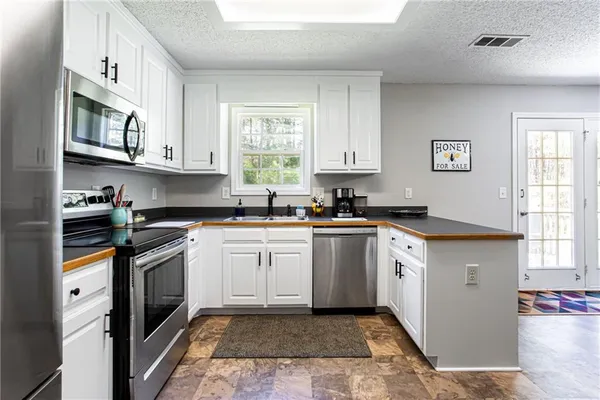 $355,000 | 1029 Preserve Lane, Bethlehem, GA 30620