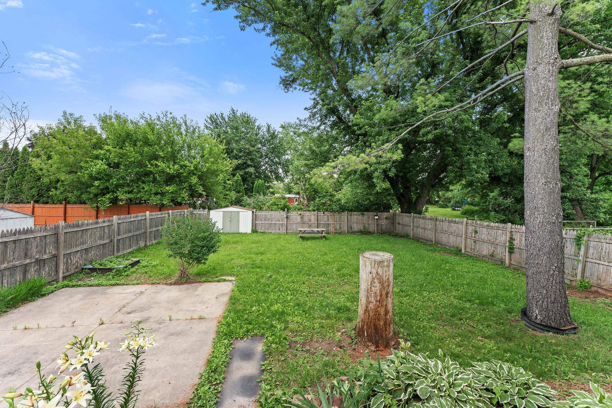 226 North Oak Street Reedsburg, WI 53959 - Photo 34 of 41