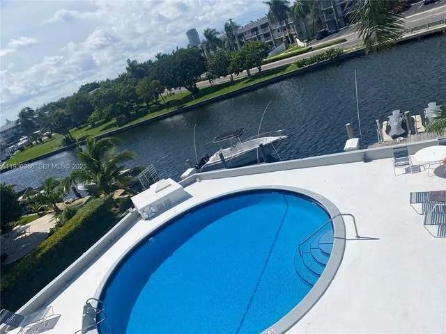 $1,700 | 467 Golden Isles Drive, Unit 302, Hallandale Beach, FL 33009