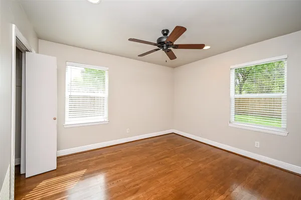 $2,300 | 9535 Meadowbriar Lane, Houston, TX 77063