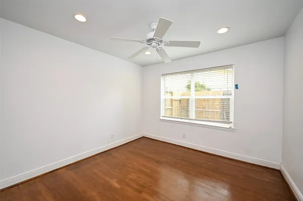 $2,300 | 9535 Meadowbriar Lane, Houston, TX 77063