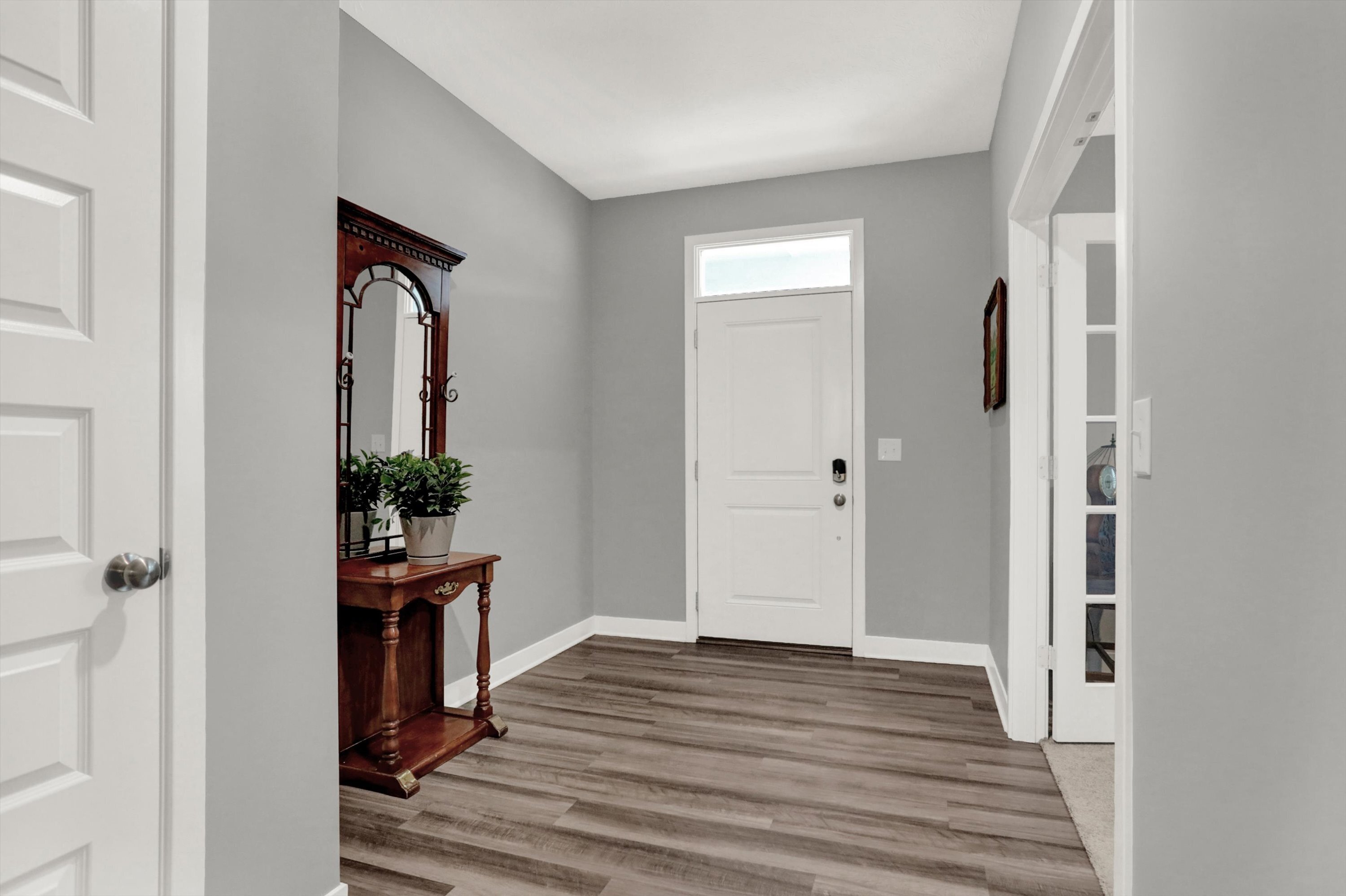 9255 Springbrook Drive Pendleton, IN 46064 - Photo 3 of 46