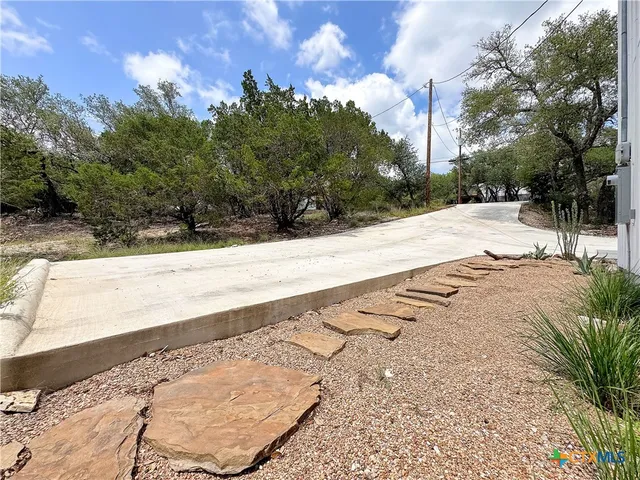$1,875 | 1200 Willow Drive, Canyon Lake, TX 78133