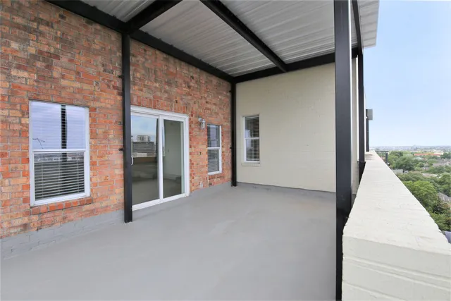 $2,399 | 230 West Alabama Street, Unit 1105, Houston, TX 77006