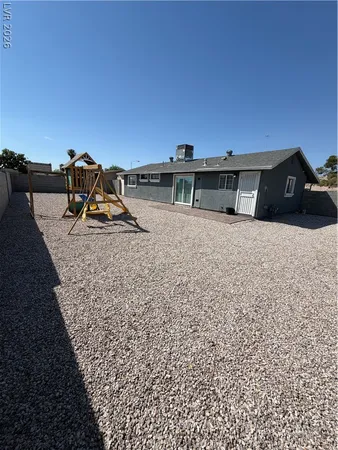 $1,795 | 2820 South Sandhill Road, Unit A, Las Vegas, NV 89121