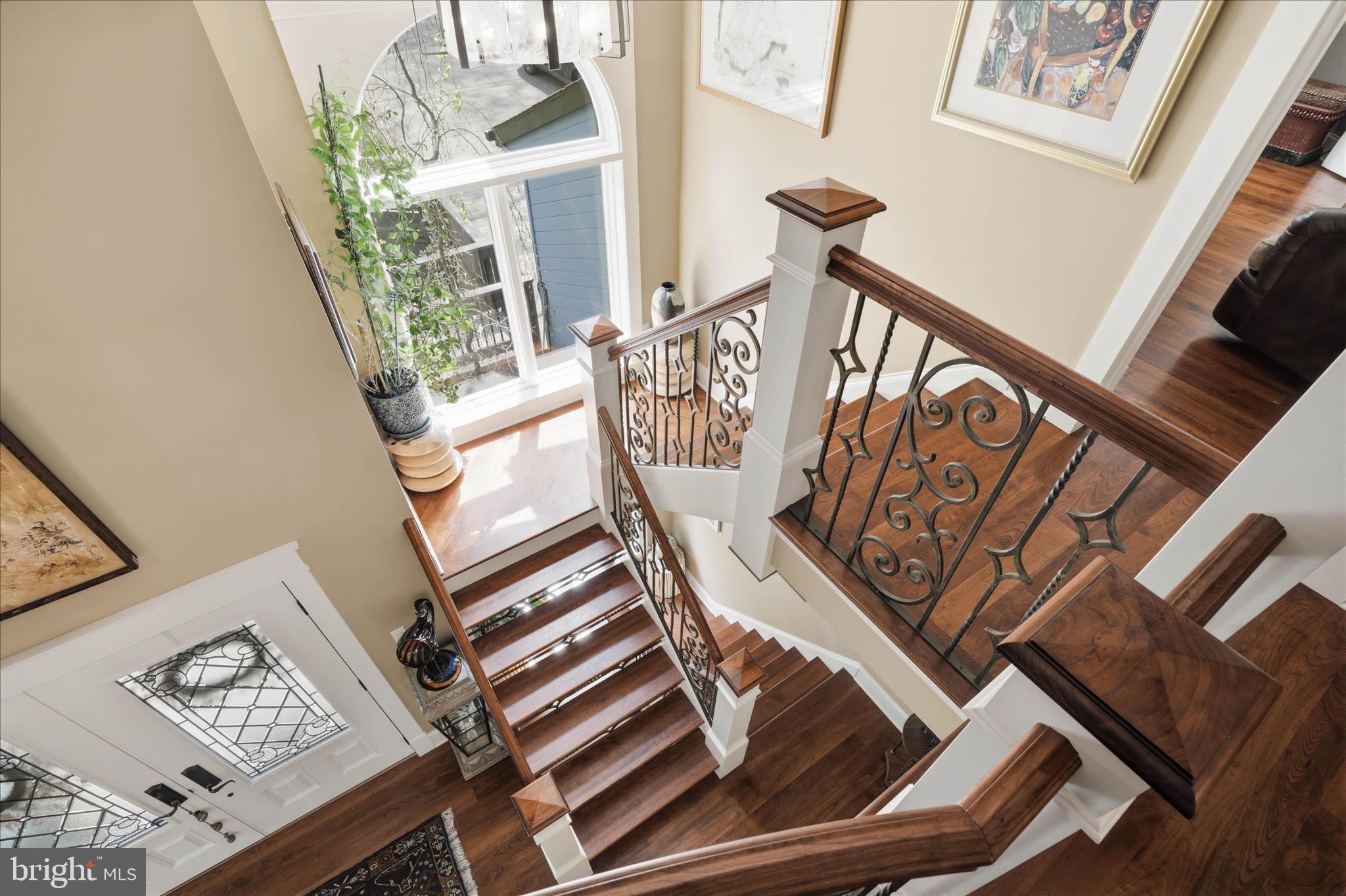 137 East Woods Drive Lititz, PA 17543 - Photo 25 of 64 a view of an entryway