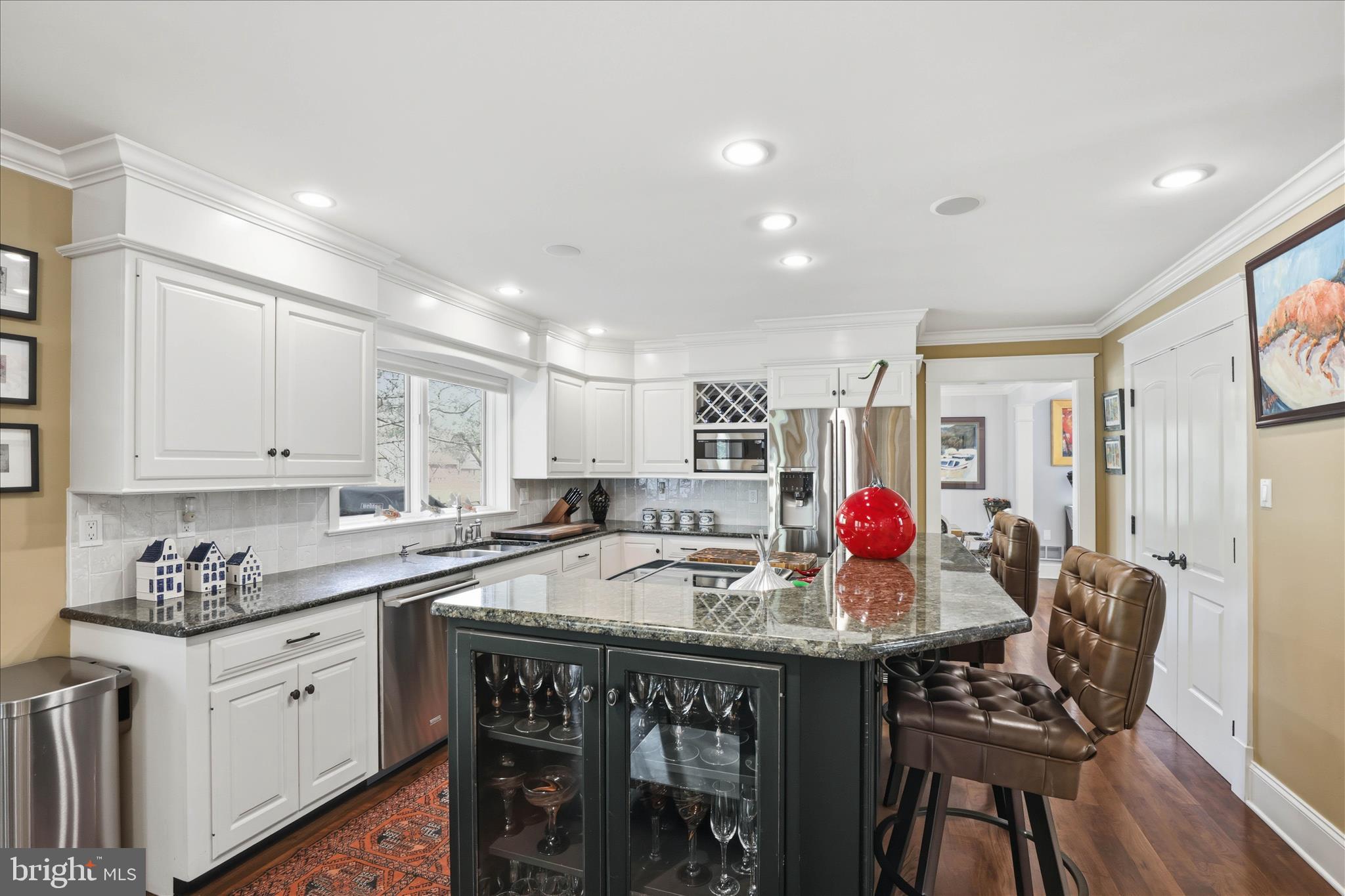 137 East Woods Drive Lititz, PA 17543 - Photo 4 of 64