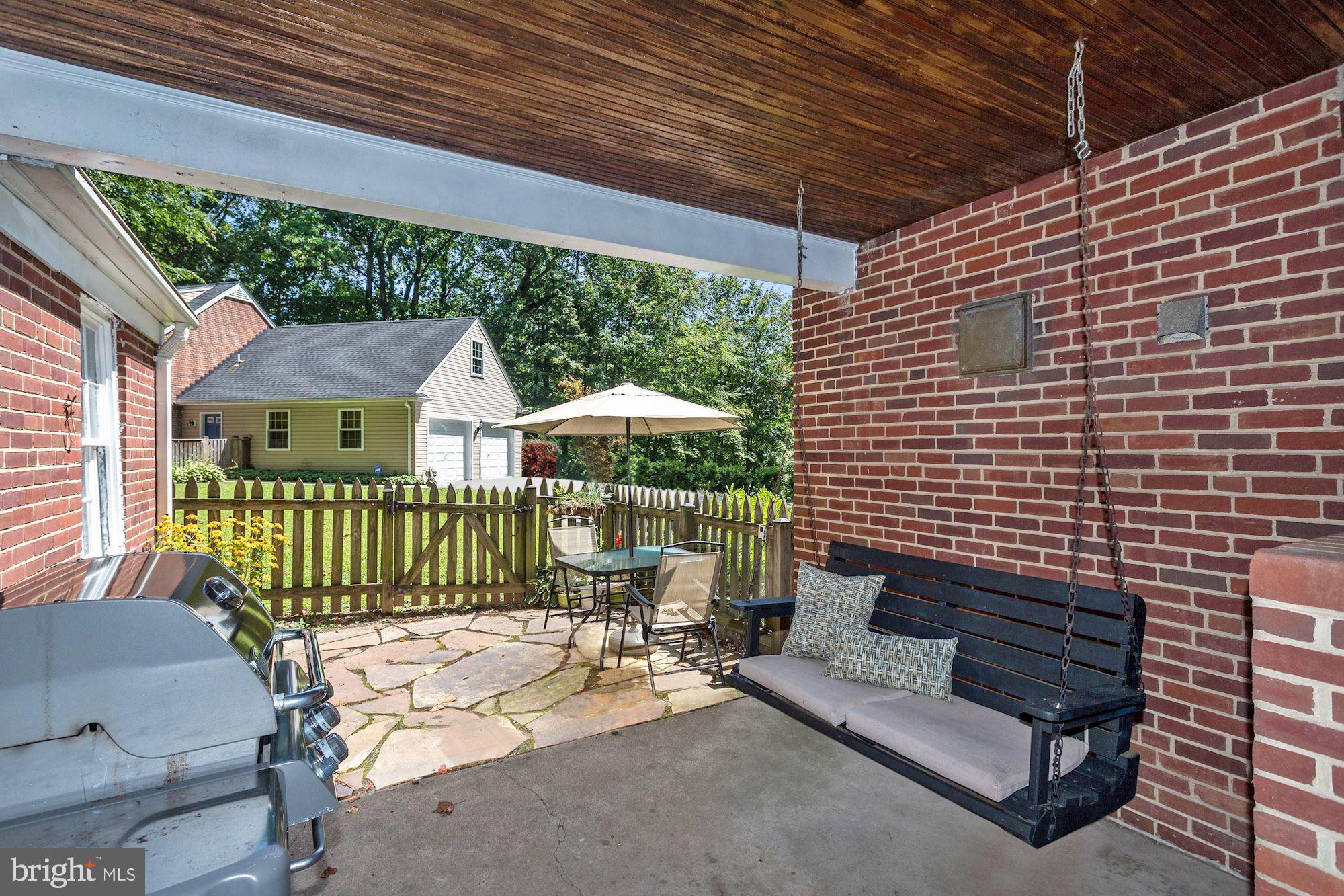6806 Ridgewood Road Towson, MD 21286 - Photo 26 of 36 Patio