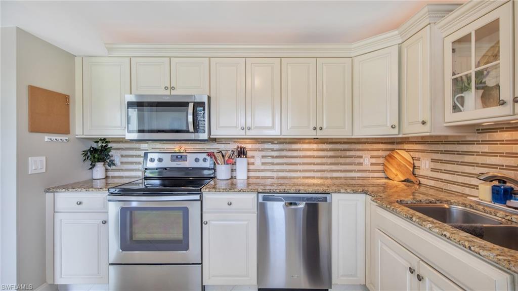 641 Teryl Road, Unit 3 Naples, FL 34112 - Photo 18 of 34 Gallery Image 18