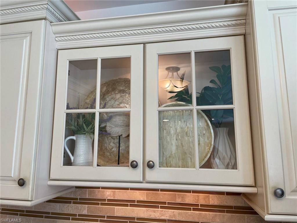 641 Teryl Road, Unit 3 Naples, FL 34112 - Photo 19 of 34 Kitchen cabinet closeup