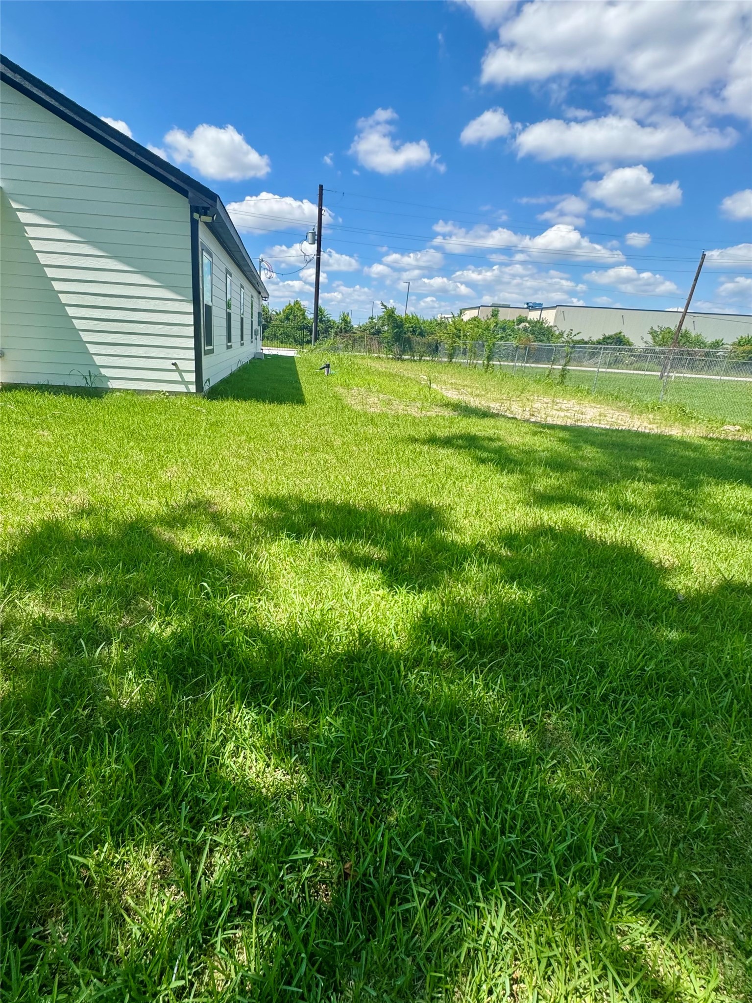 5710 Delmack Street, Unit B Houston, TX 77032 - Photo 30 of 30 Side Yard