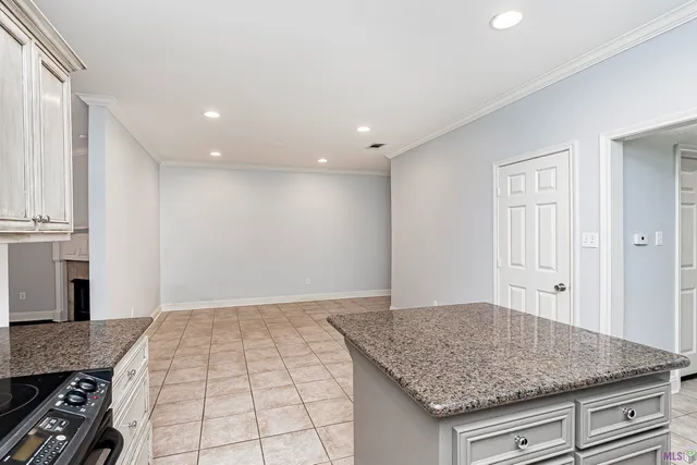 $215,000 | 11510 Southfork Avenue, Unit 34, Baton Rouge, LA 70816