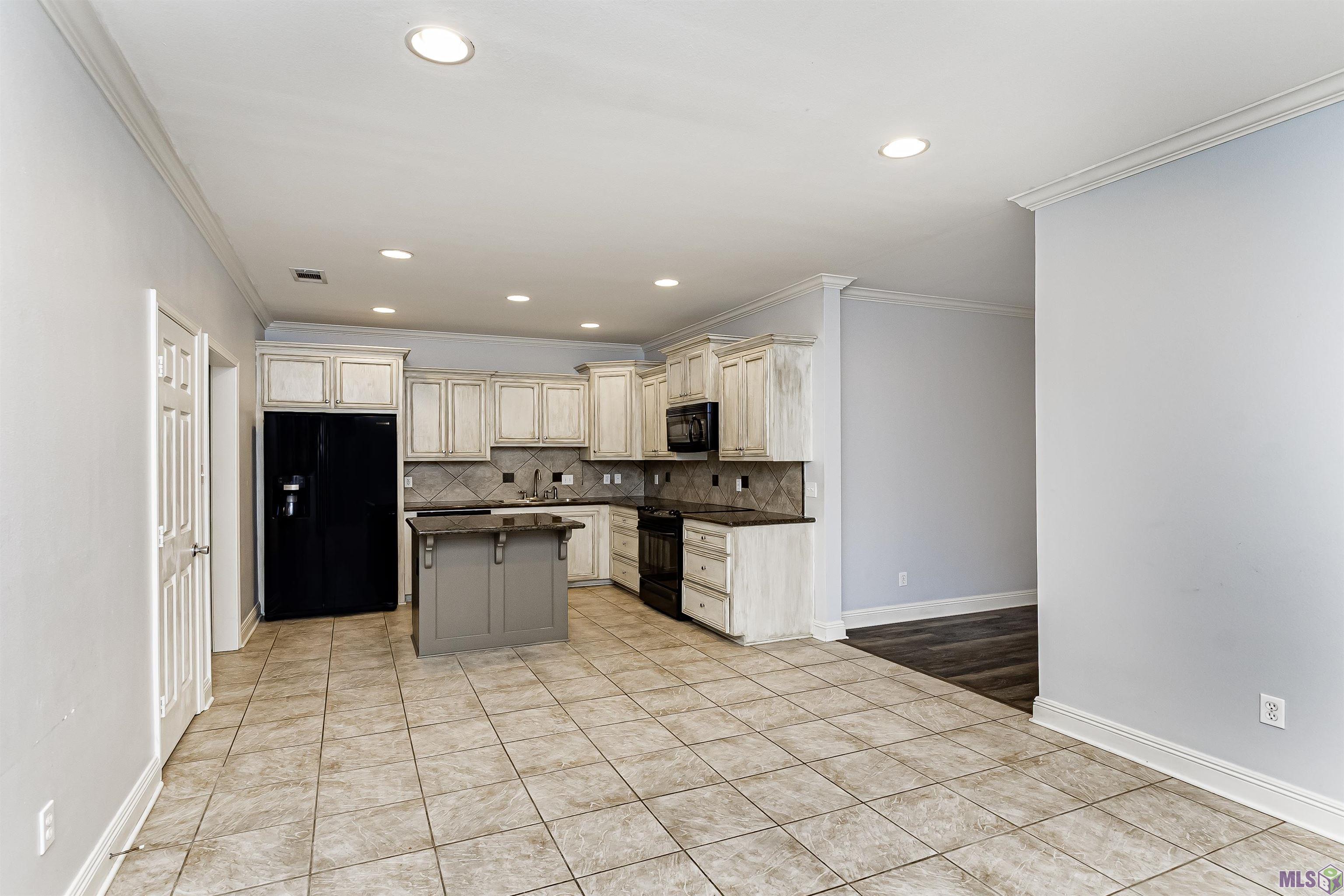 11510 Southfork Avenue, Unit 34 Baton Rouge, LA 70816 - Photo 13 of 20