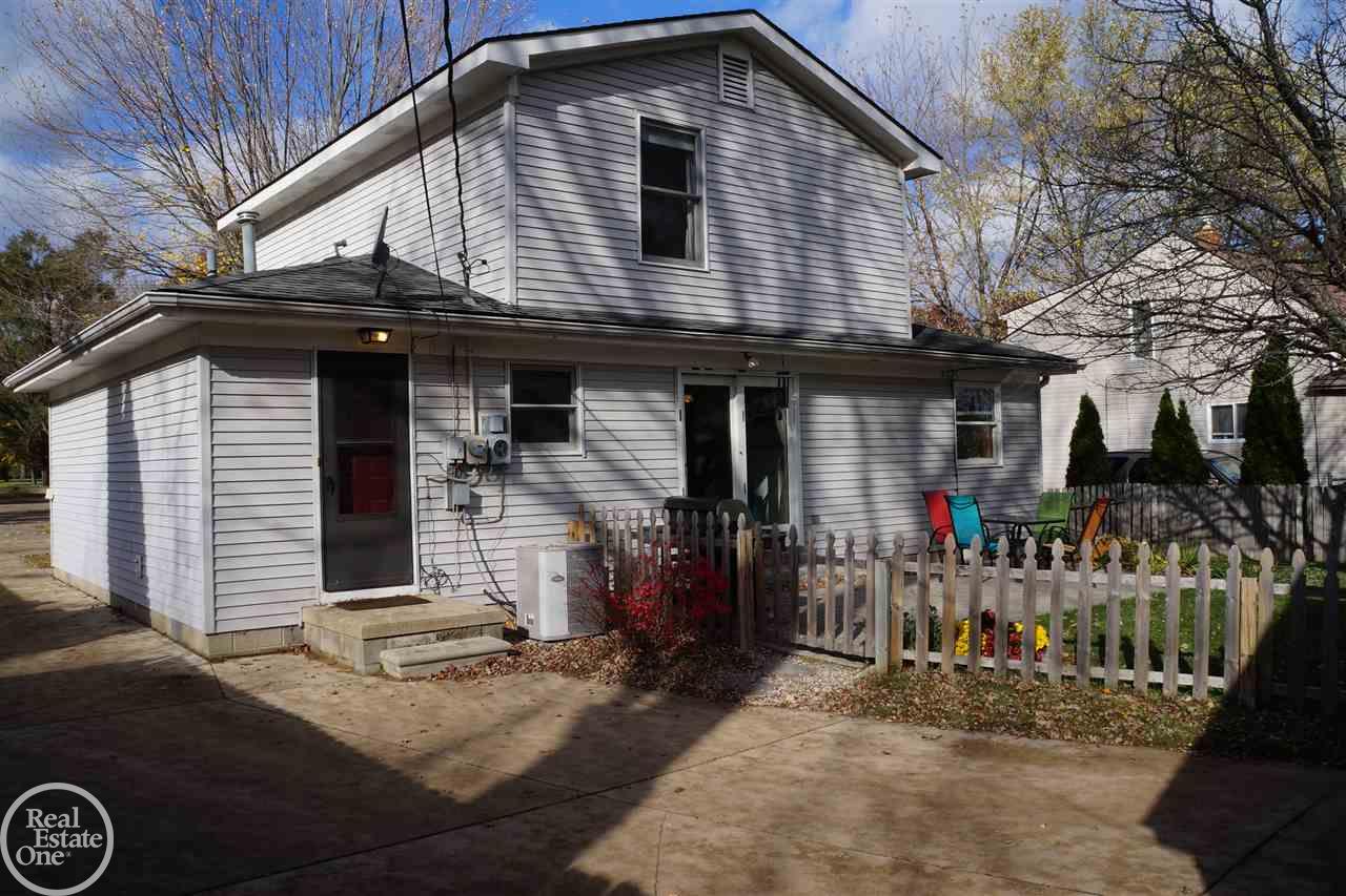 2403 Culbertson Avenue Rochester, MI 48307 - Photo 19 of 26