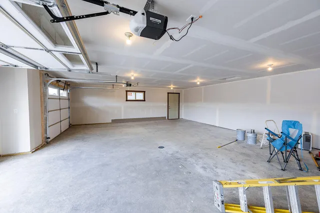 $519,900 | 1957 Golden Gate Way, Holmen, WI 54636