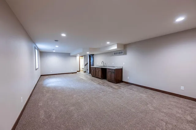 $519,900 | 1957 Golden Gate Way, Holmen, WI 54636