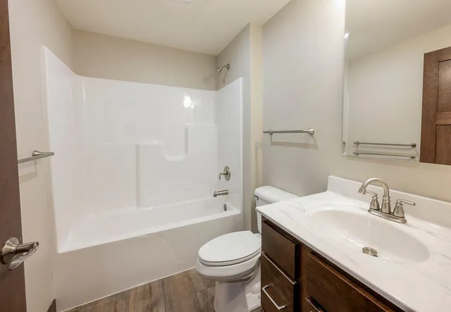 $519,900 | 1957 Golden Gate Way, Holmen, WI 54636