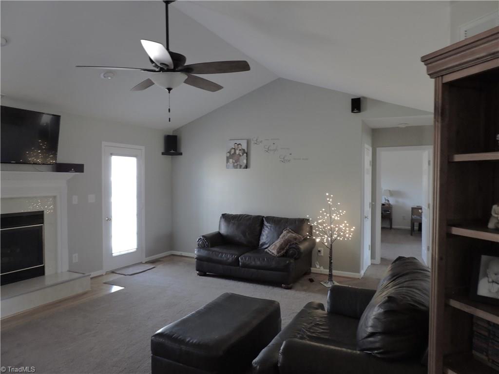 8556 Linville Road Oak Ridge, NC 27310 - Photo 8 of 26
