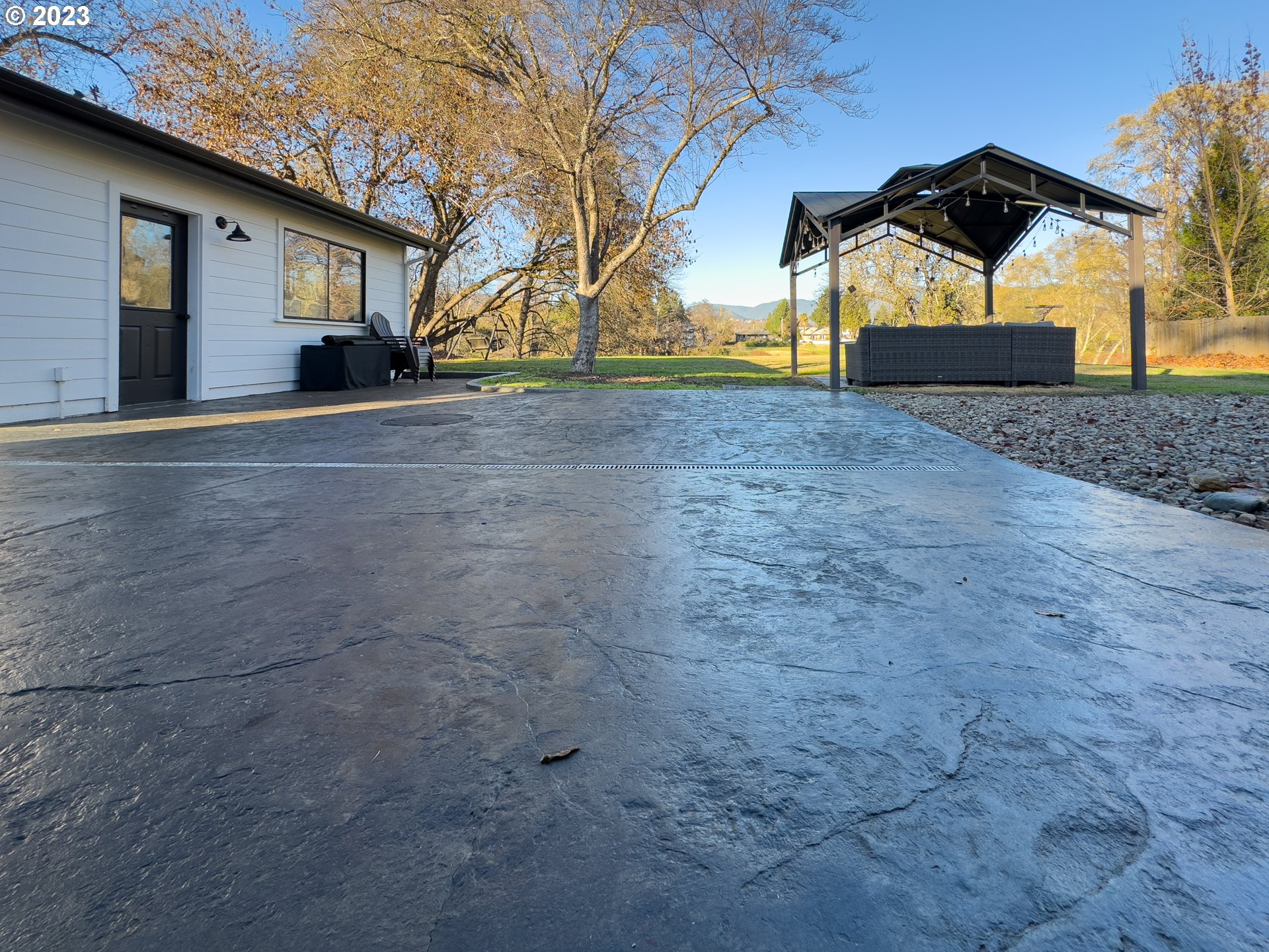 508 Edgewater Drive Grants Pass, OR 97527 - Photo 31 of 48 a view of a house with a yard