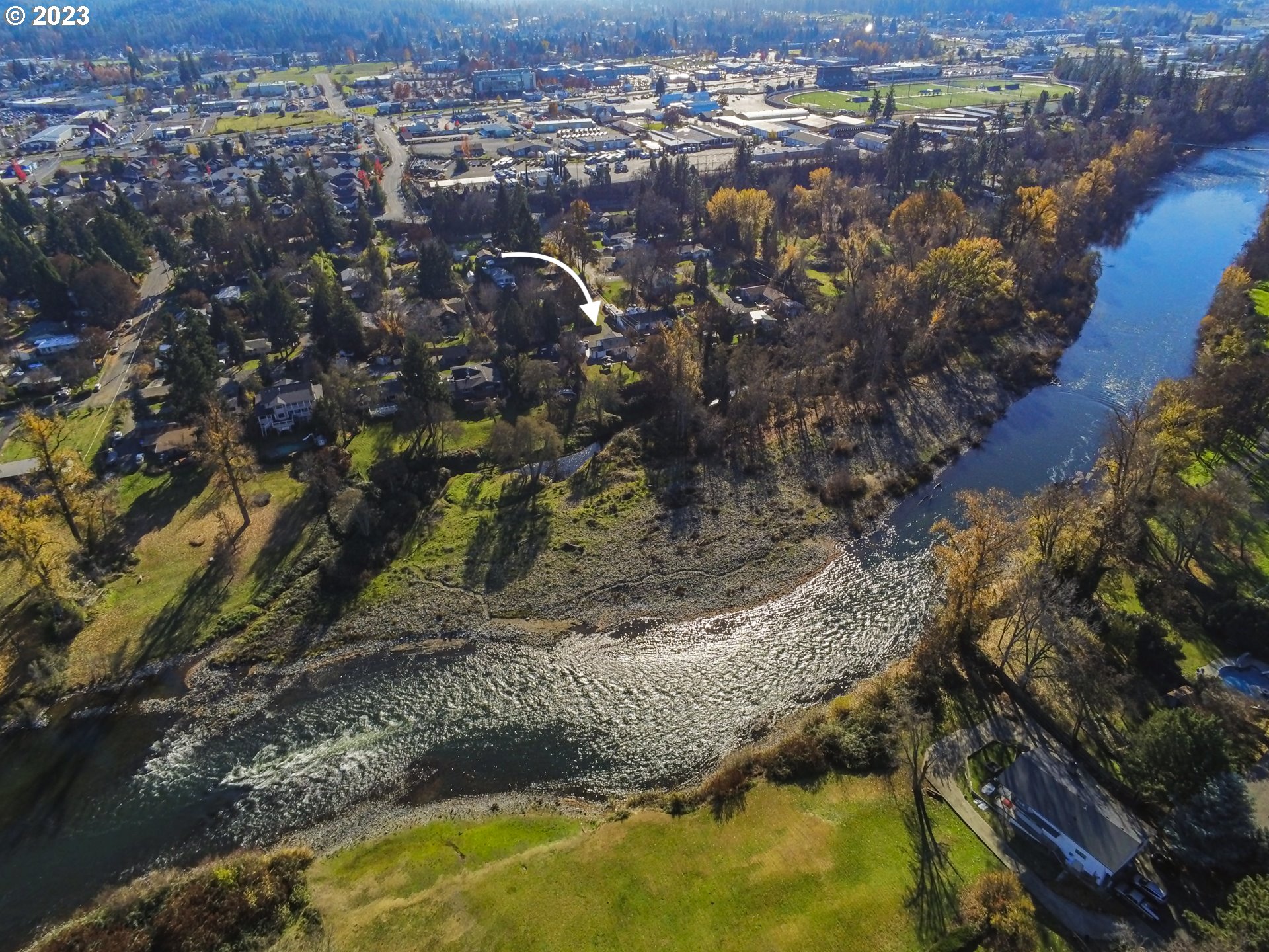 508 Edgewater Drive Grants Pass, OR 97527 - Photo 6 of 48 a view of residential houses with outdoor space