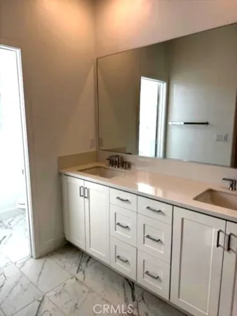 $4,400 | 27461 North Limber Pine Place, Newhall, CA 91381