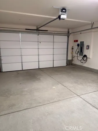 $4,400 | 27461 North Limber Pine Place, Newhall, CA 91381