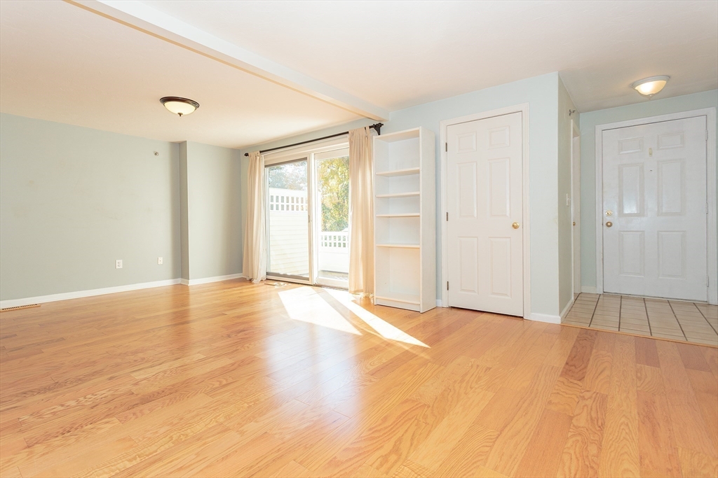 360 Littleton Road, Unit H6 Chelmsford, MA 01824 - Photo 9 of 27 Gallery Image 9
