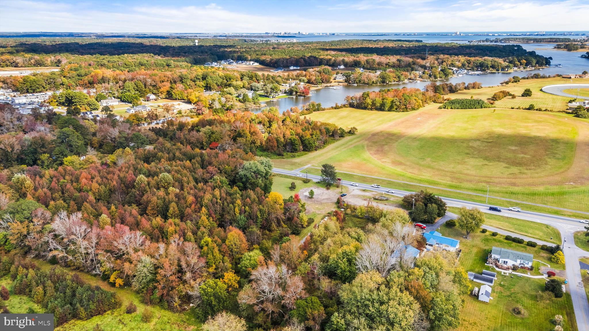 10307 Racetrack Road Berlin, MD 21811 - Photo 10 of 12 a view of an ocean