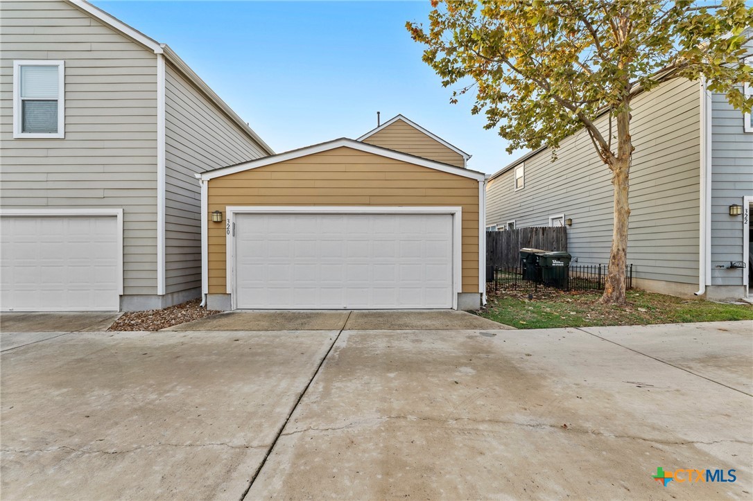 320 Trestle Tree San Marcos, TX 78666 - Photo 33 of 35