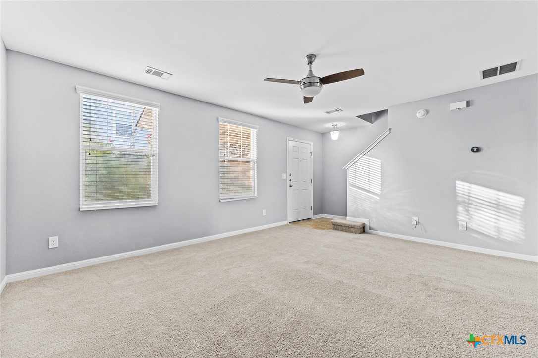 320 Trestle Tree San Marcos, TX 78666 - Photo 7 of 35