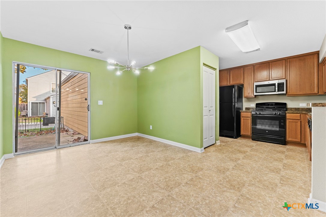 320 Trestle Tree San Marcos, TX 78666 - Photo 10 of 35