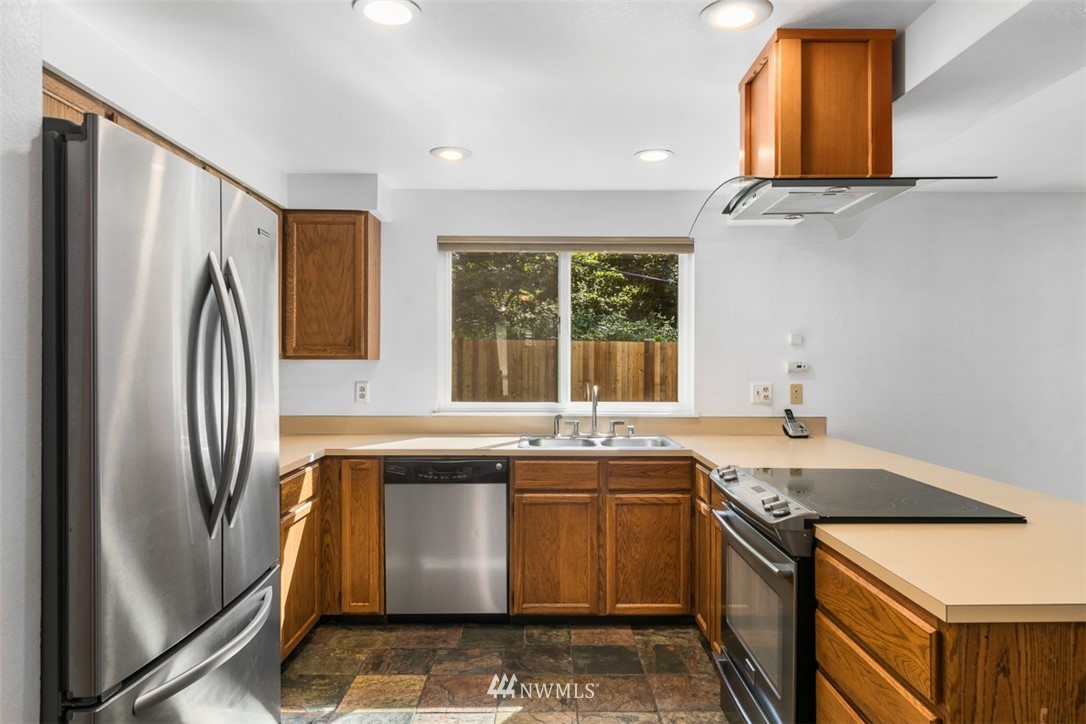 1209 228th Place Southwest Bothell, WA 98021 - Photo 18 of 34