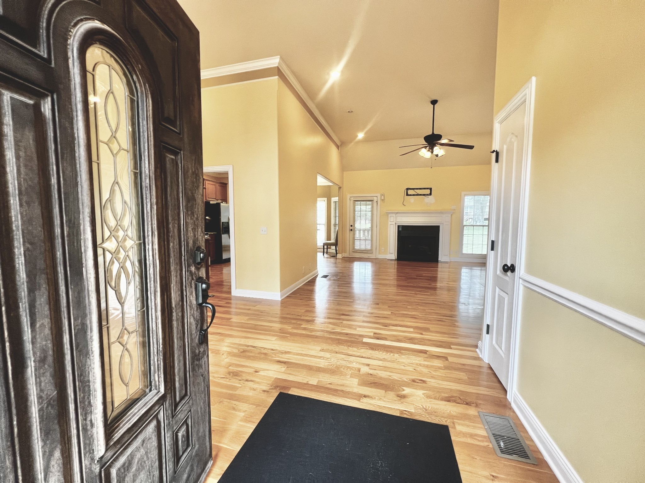 102 Spring View Place Cottontown, TN 37048 - Photo 2 of 40 a view interior of the house