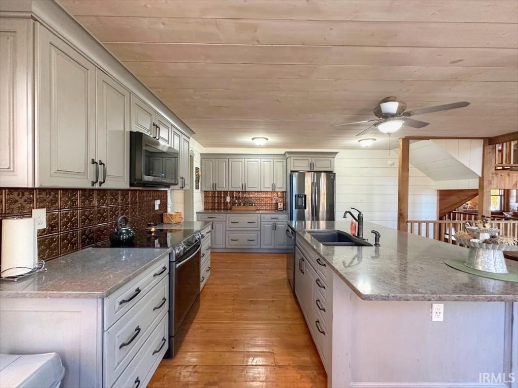 3893 East 650 North Windfall, IN 46076 - Photo 13 of 36