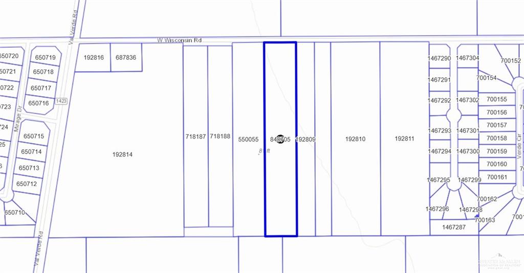 603 West Wisconsin Road Donna, TX 78537 - Photo 3 of 3 a picture of a bathroom with a shower