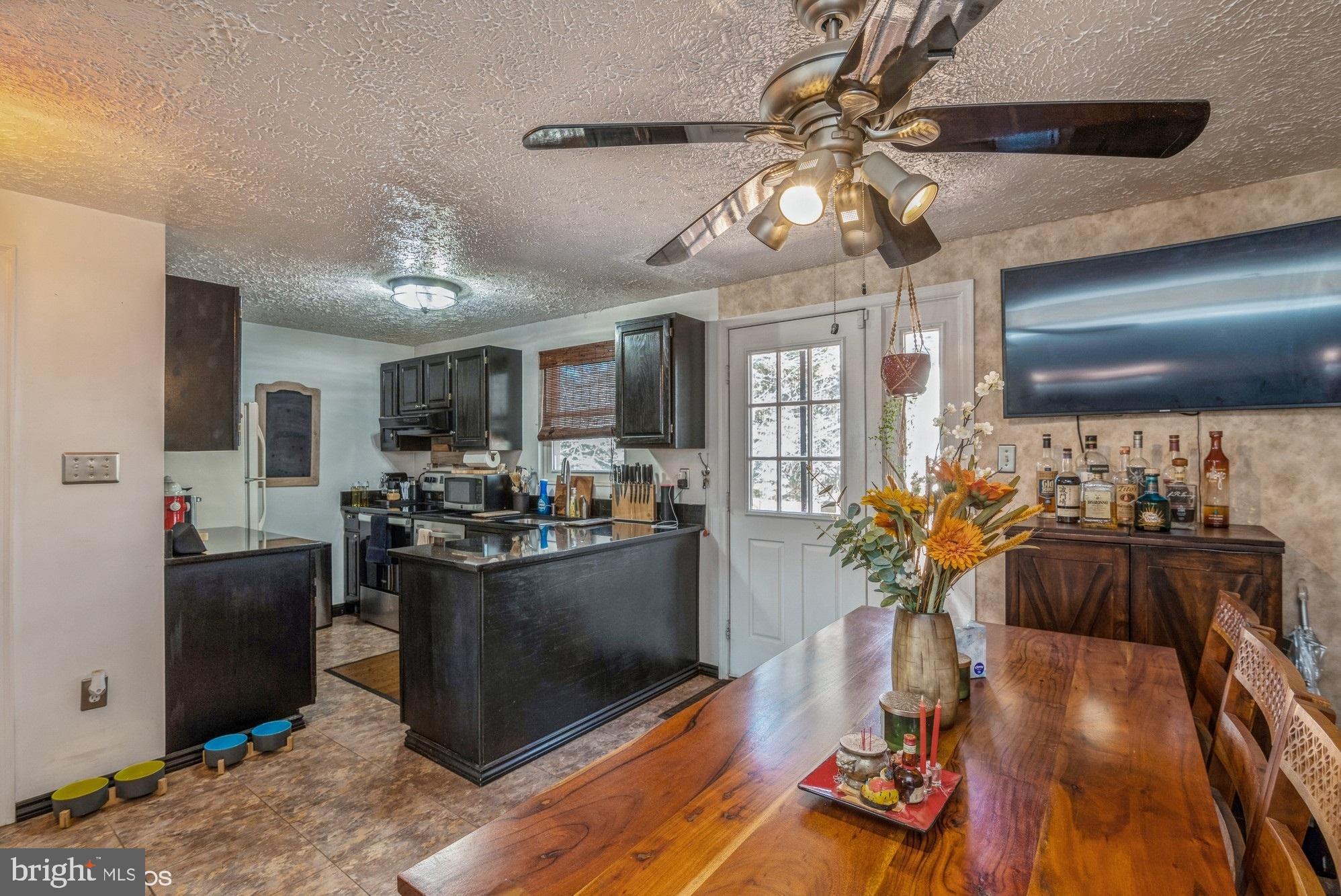 11034 Outpost Drive North Potomac, MD 20878 - Photo 16 of 37