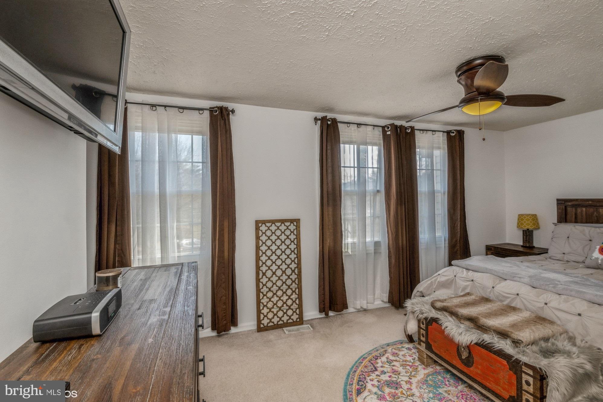 11034 Outpost Drive North Potomac, MD 20878 - Photo 19 of 37